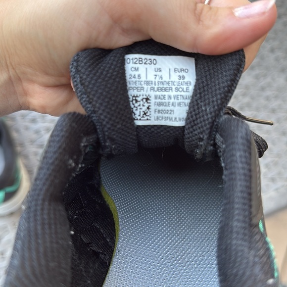 Women’s Asics sneakers - Picture 4 of 6